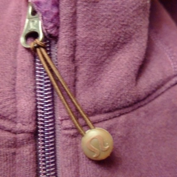 Lululemon: Mens Hooded Fleece zip up Jacket.  Sz L - Picture 4 of 8